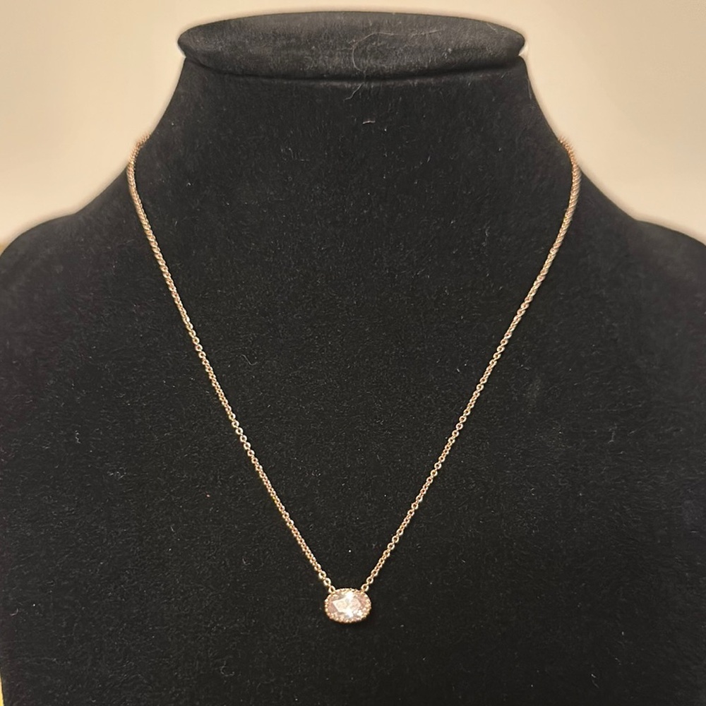 Premier Designs "Rose Bud" necklace